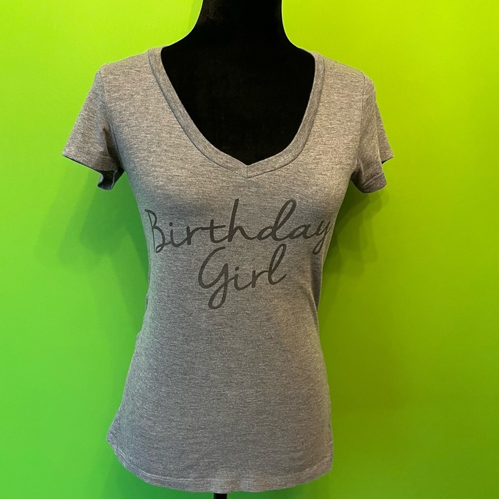 It’s your day clothing Grey Vneck Birthday Girl Shirt, birthday T-shirt, Size S